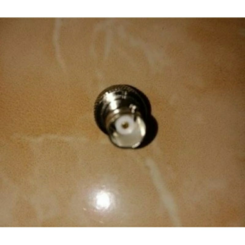 Sambungan BNC Female to SMA Female