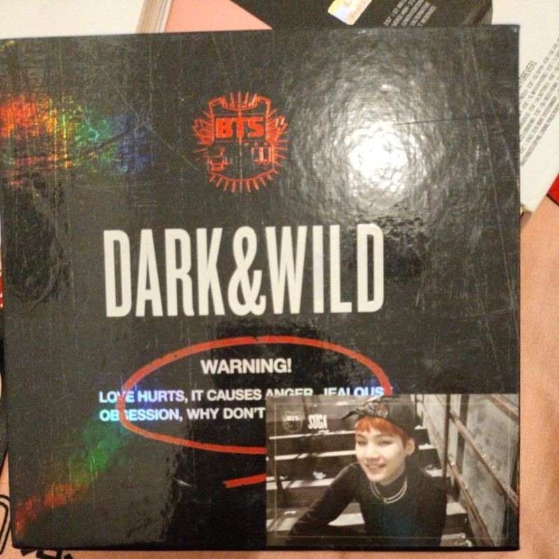 Official BTS Album Dark n wild ( preloved ) fullset pc Suga