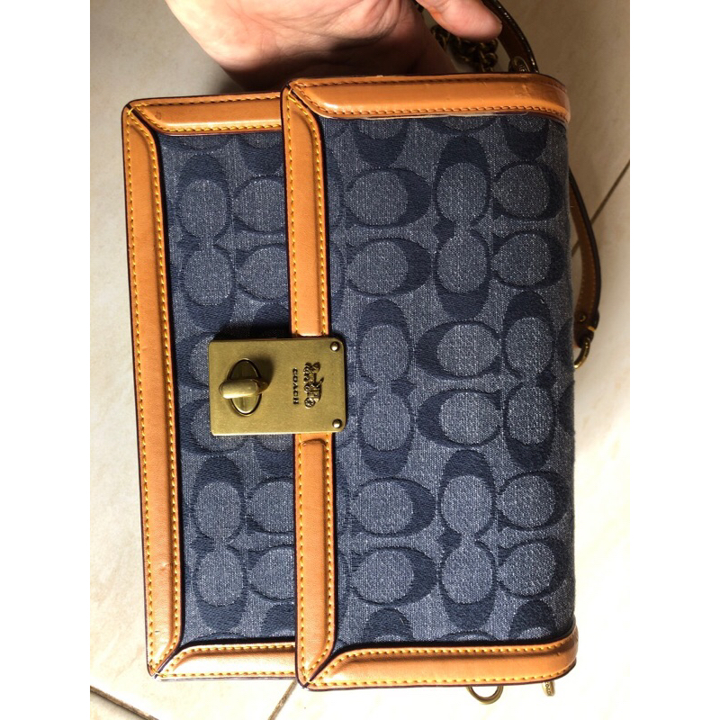 C*achHutton Chambray Midnight Navy Multi (C3696)//preloved