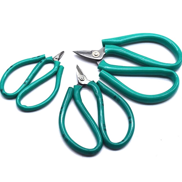 

KODE W43J Gunting Kodok Hijau Gunting Patri Import