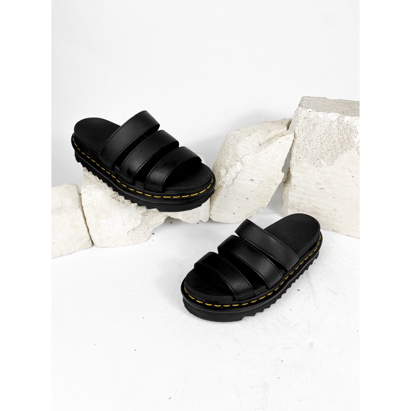 dr martens sandal