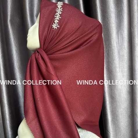 Special Pr Hijab Segi Empat Payet  Kerudung Segi Empat Payet Sinar Glamour  Azara  Ansania