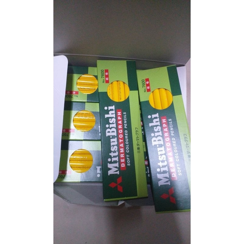 

pensil kaca mitsu-bishi kuning,biru,putih,merah,hitam