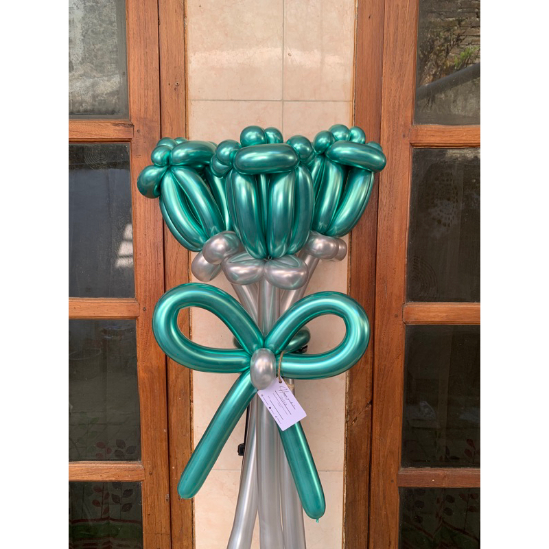 BUKET BUNGA BALON MAWAR tangkai panjang / buket balon malang