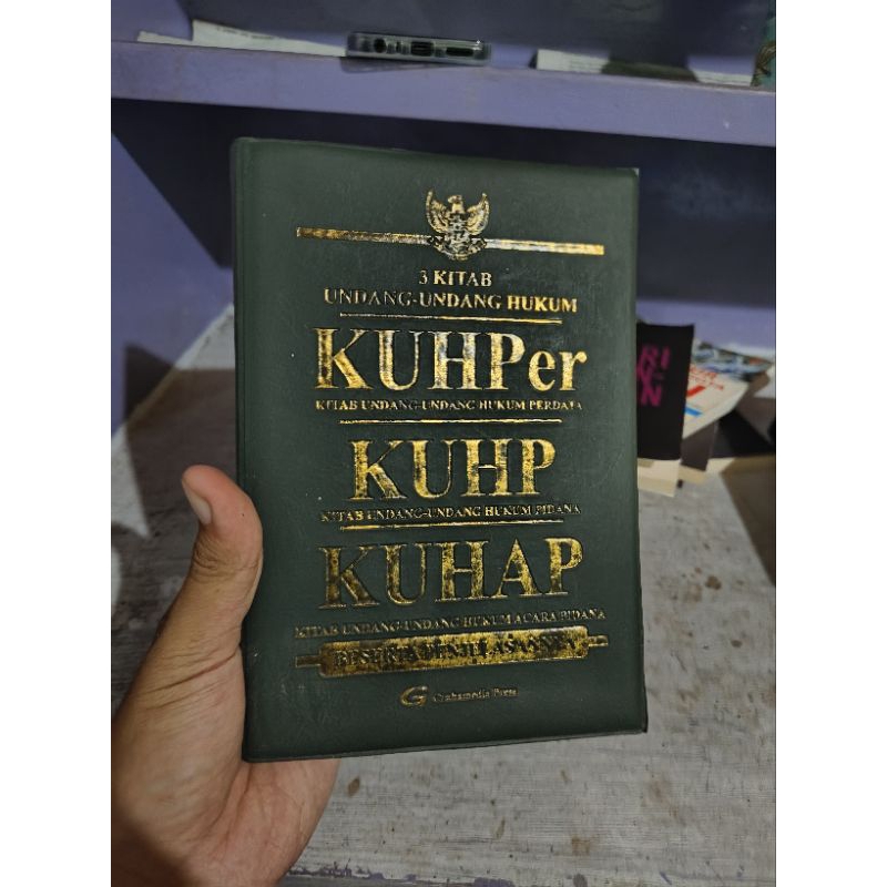 PRELOVED BUKU KUHP, KUHAP, KUHper