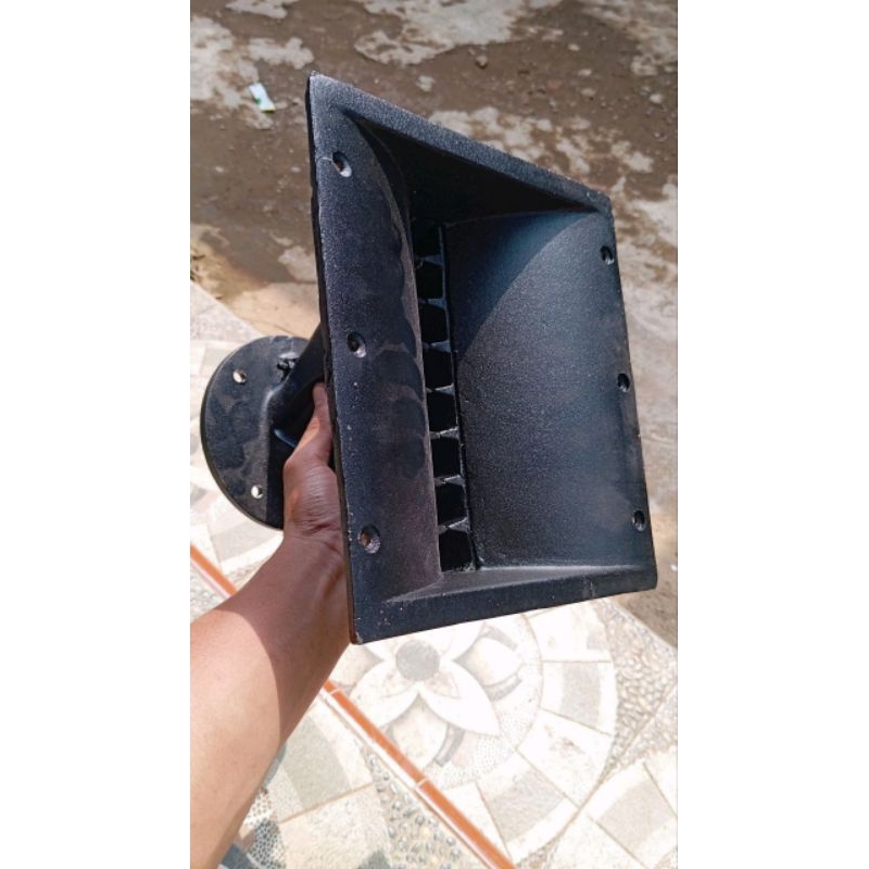 hornr  tweeter,corong horn tweeter,horn tweeter harmonika ukuran 22x24,horn tweeter bahan besi,horn 