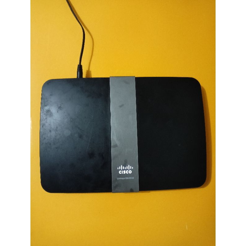 Cisco Linksys EA4500 wireless Router