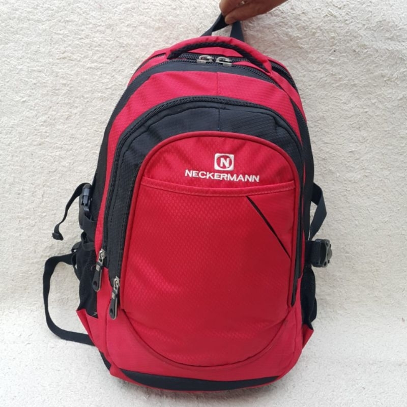 Tas Ransel Neckermann Merah Kanvas Pria Wanita Banyak Ruang