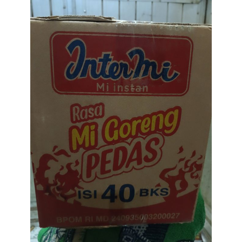 

MIE INTER RASA MIE GORENG PEDAS