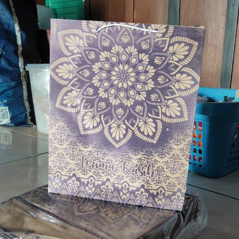 

100 pcs paperbag batik terima kasih (21x26x7)