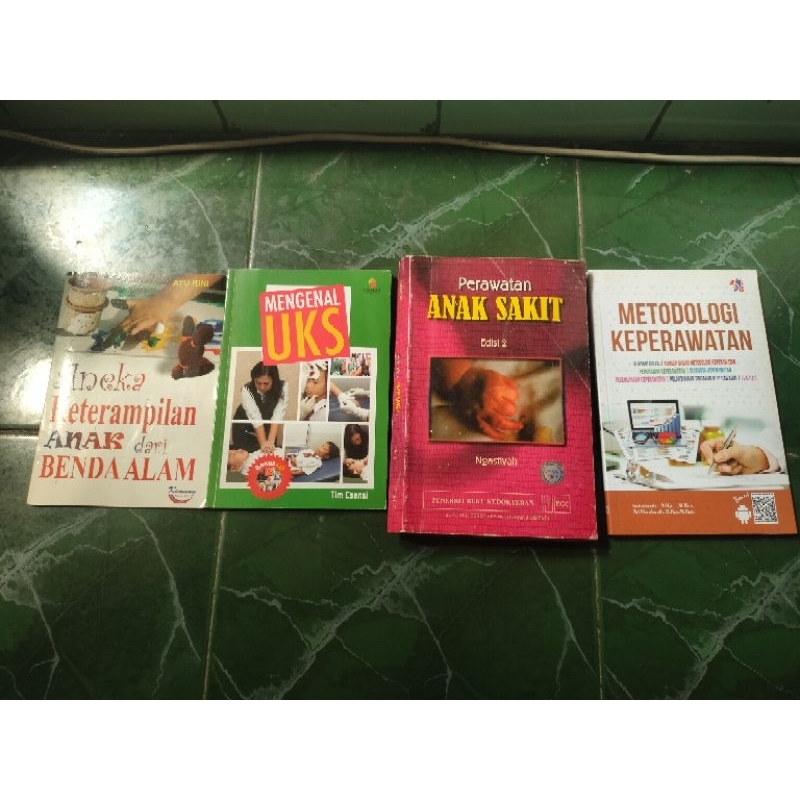 

Buku Random tentang kesehatan 4 buah