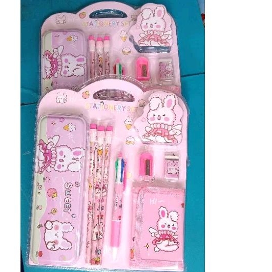 

STATIONERY SET KAR KOTAK PENSIl +DPU MOTIF MIX