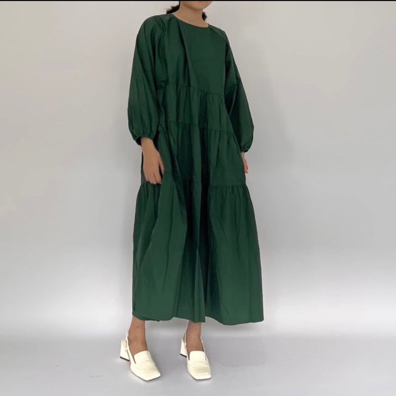 Preloved puff it up tara dress
