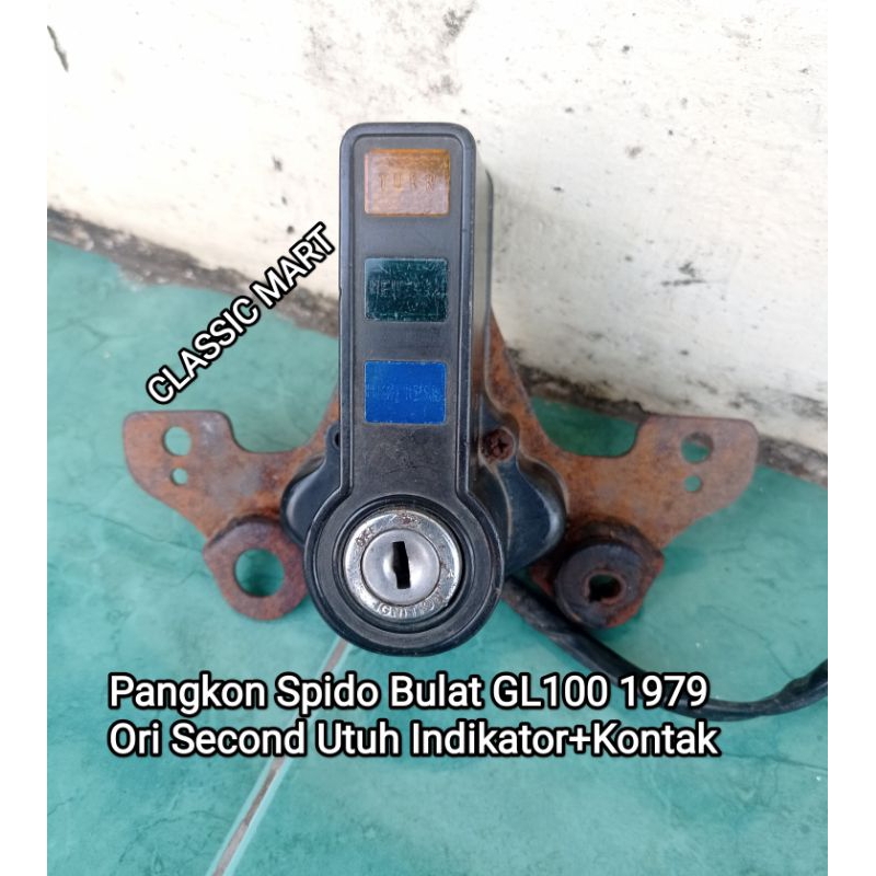 PANGKON SPEEDOMETER COVER TUTUP KUNCI KONTAK HONDA GL100 TAHUN TUA 1979