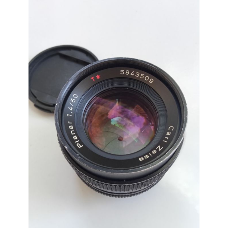 manual lens Carl Zeiss planar t* 50mm / f 1.4