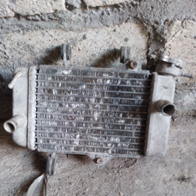 Radiator Yupiter MX lama