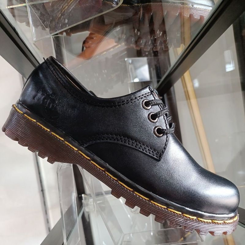 SEPATU KULIT PRIA WANITA/SEPATU DOCMART PRIA WANITA