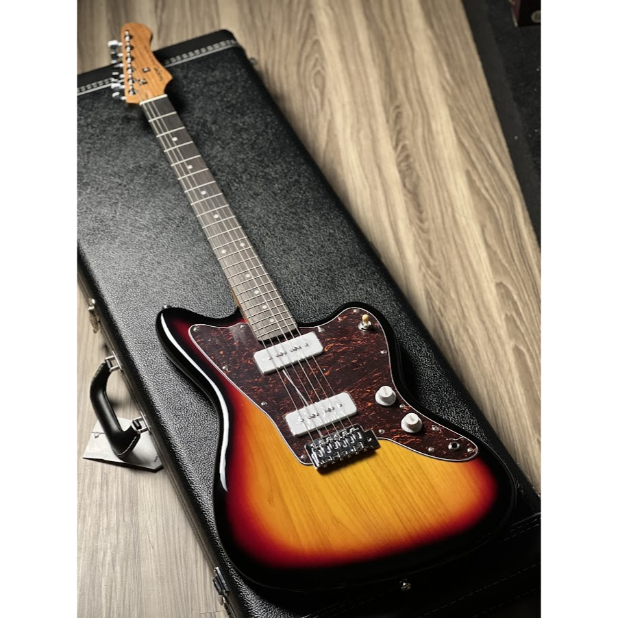 SQOE JM300 Roasted Maple Series in 3-Tone Sunburst