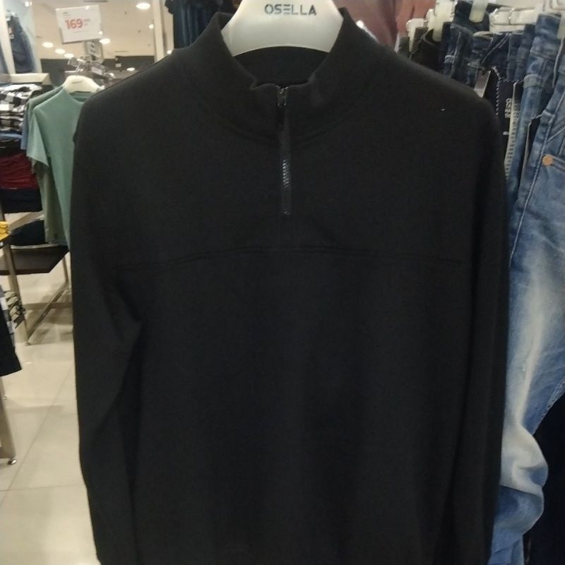 sweater resleting depan osella