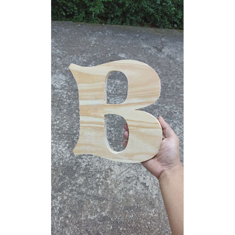 huruf timbul kayu jati belanda rustic