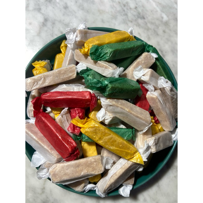 

Permen Tape Berat kemasan 250gr-1000gr