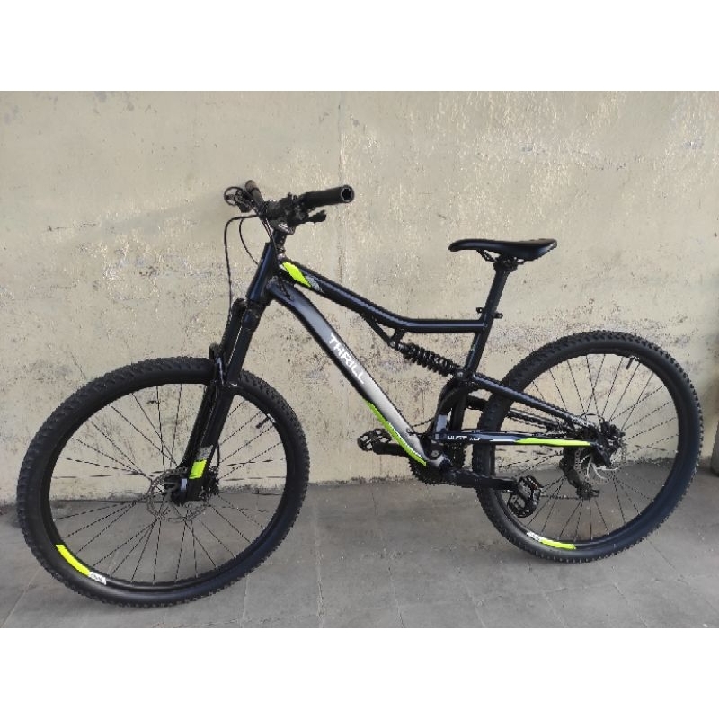 Sepeda gunung thrill oust 1.0