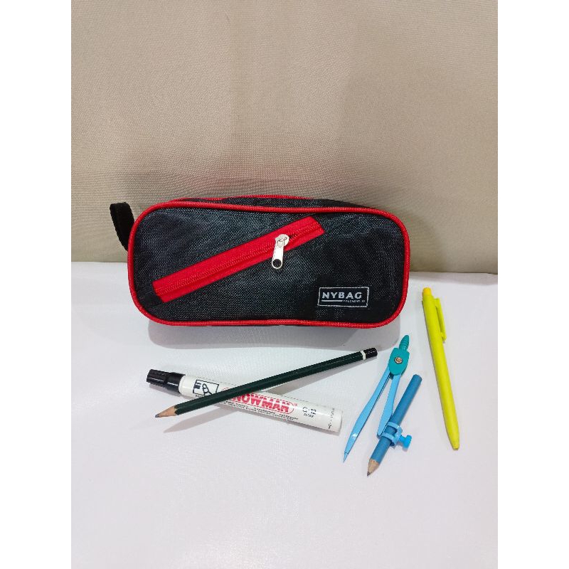 

Tempat Pensil
