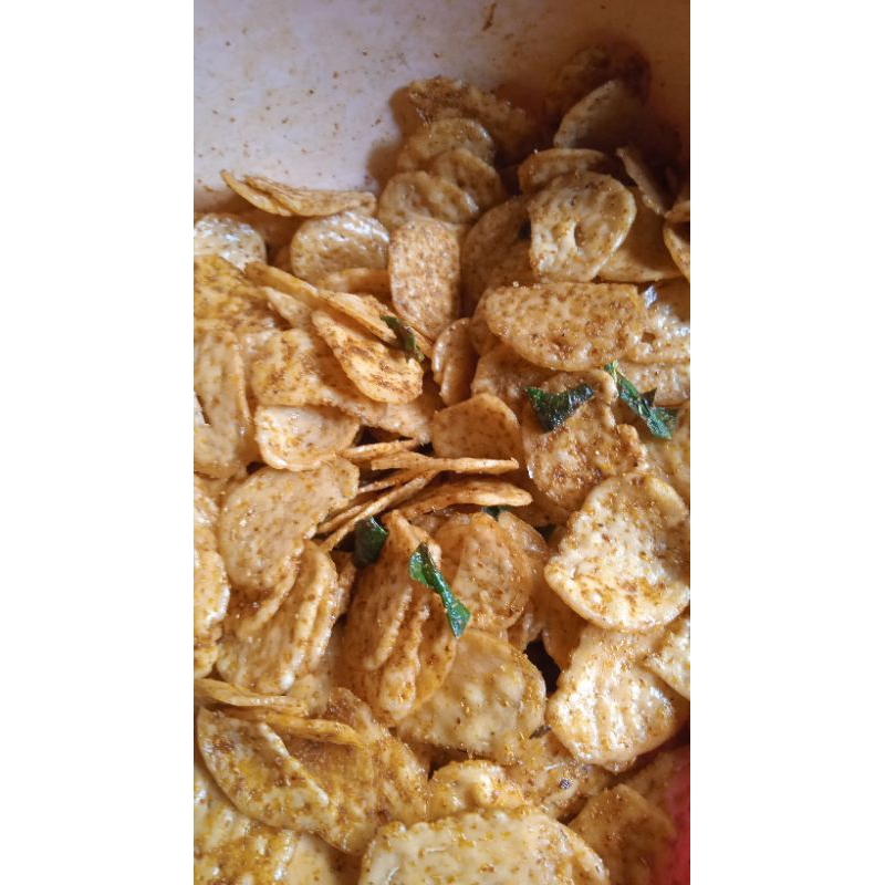 

krupuk kering ekstra pedas