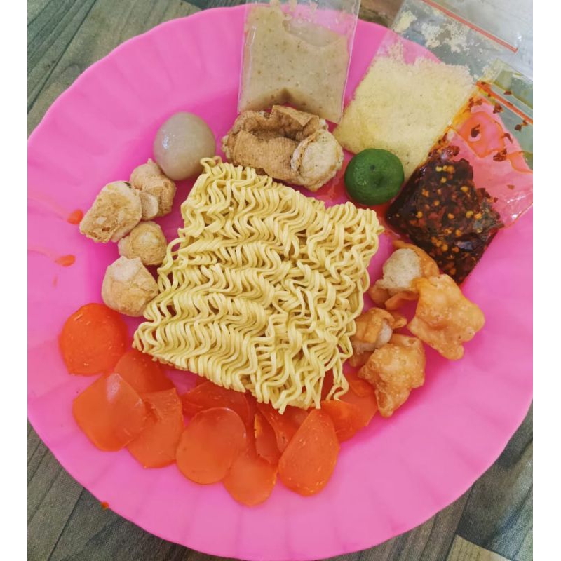 

SEBLAK INSTAN PEDAS KUMPLIT TOPING