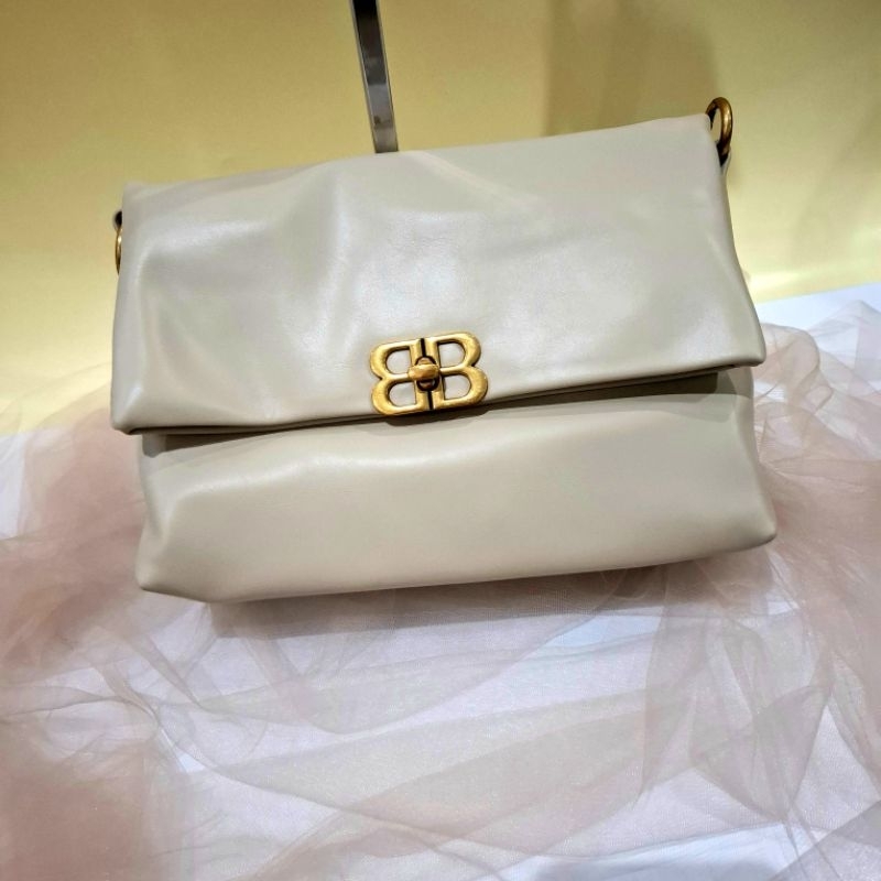 TAS IMPORT JMER by Madelyn Bags