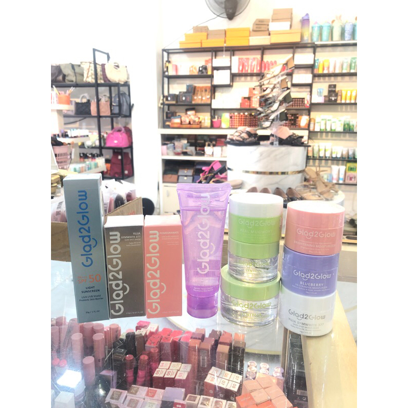 Glad2glow / glad 2 glow micellar water / glad 2 glow face wash / glad 2 glow moisturizer