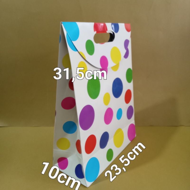 

paperbag motif ukuran(23,5×10×31,5)cm isi 12pcs/pack