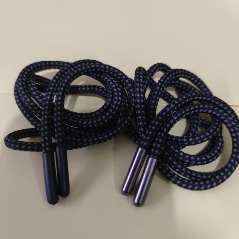 tali sepatu bulat bintik/tali hoodie