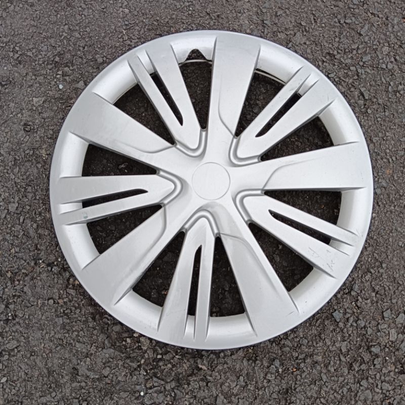 Whelldop Daihatsu Sigra Velg Kaleng R14 universal