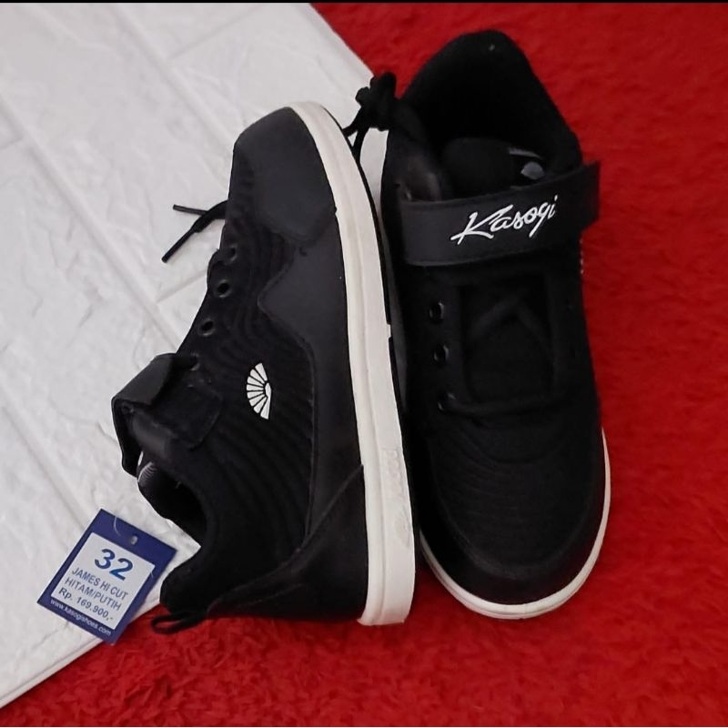 Sepatu Sekolah Anak Kasogi