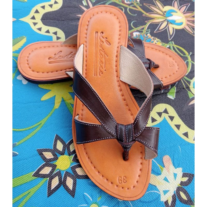 sandal kulit magetan