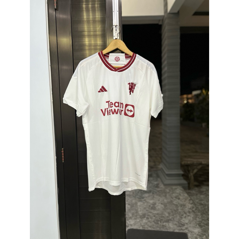 MU Away 2023/2024