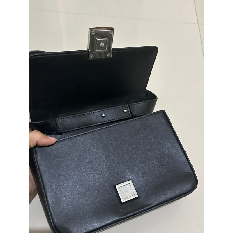 givenchy 4g leather bag