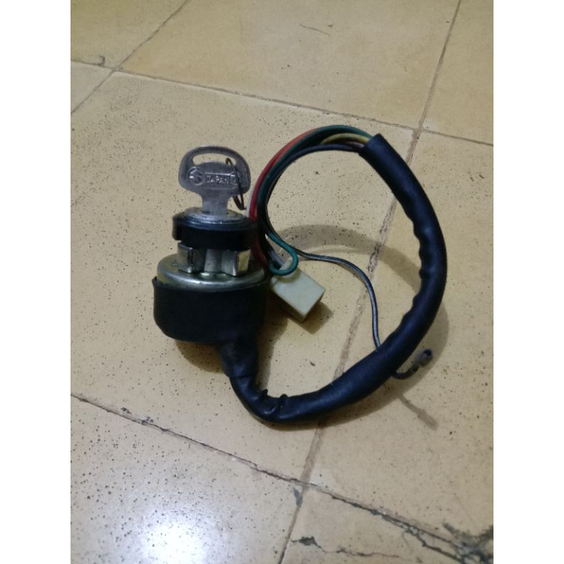 Kunci Kontak Suzuki A100 Original