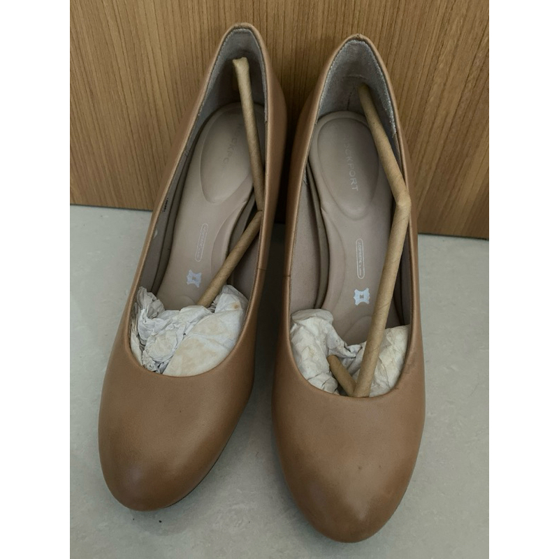 Preloved Rockport Size 37