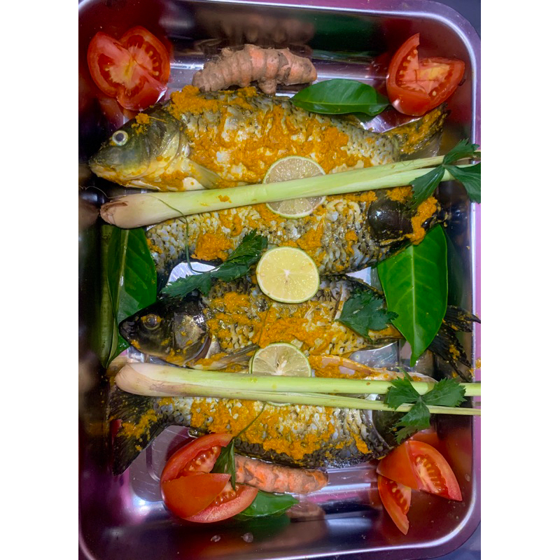 

Ikan Mas Bumbu Kuning 2 Ekor Praktis Tinggal Goreng