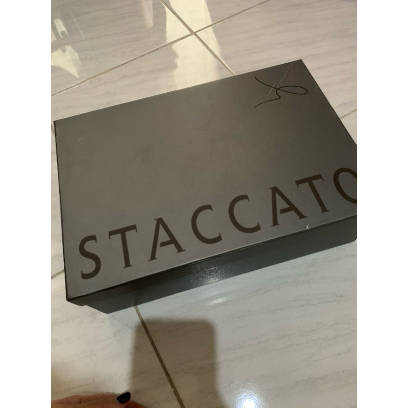 Wedges Staccato