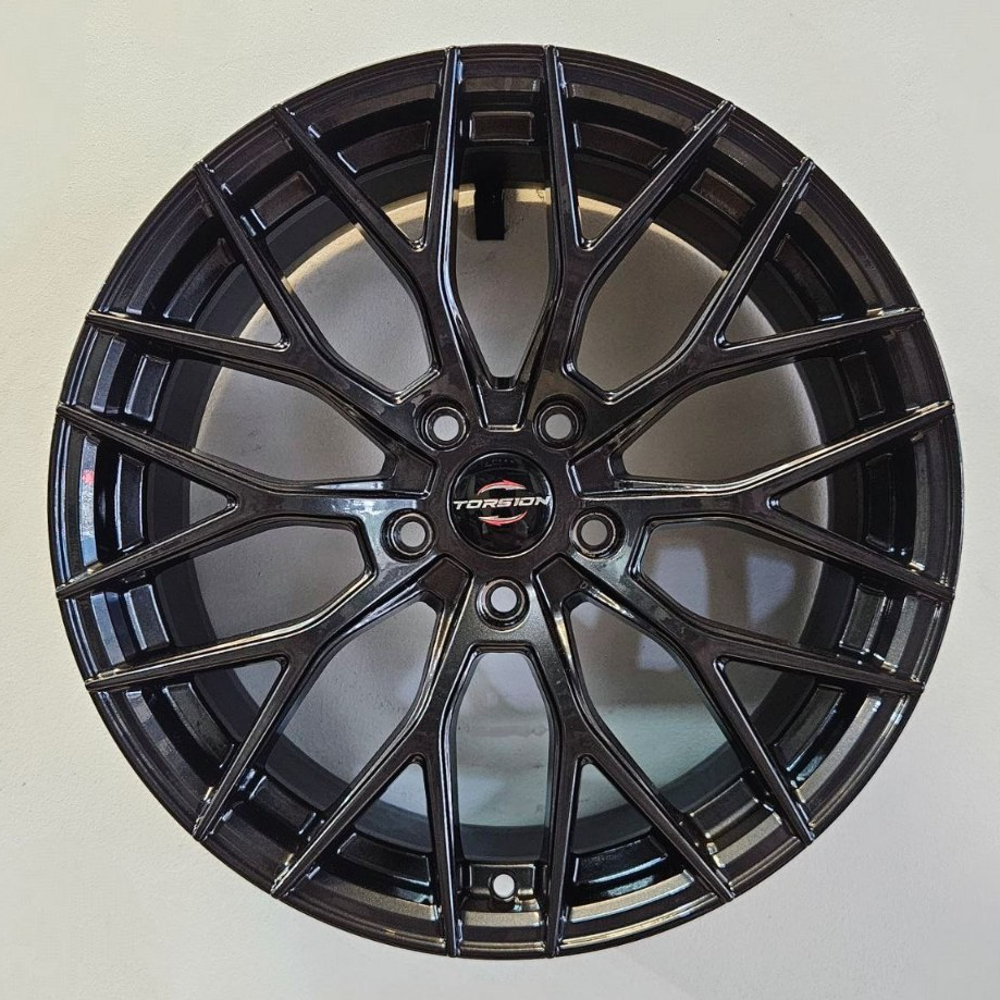 VELG MOBIL ORIGINAL TORSION WHEELS VOLTA R18 x 8,5 5H 114,3 ET 42 EJ TITIAN ( BNIB )