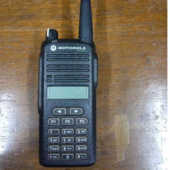 Ht motorola cp 1660 uhf 1 bekas casing baru