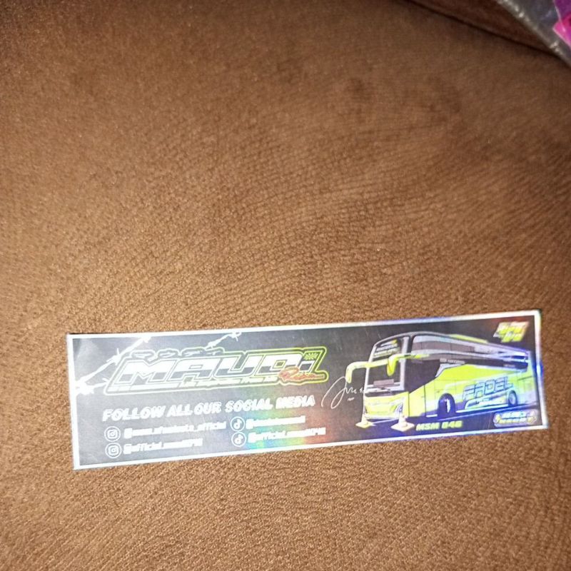 

stiker maudi asrof holo