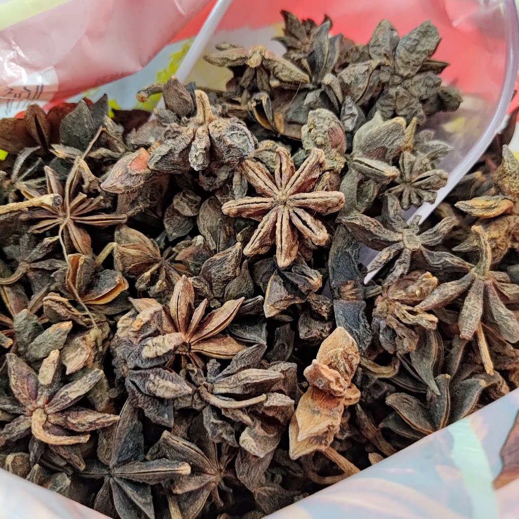 

Bunga Lawang Kering 50 gr / Kembang Pekak / Star Anise