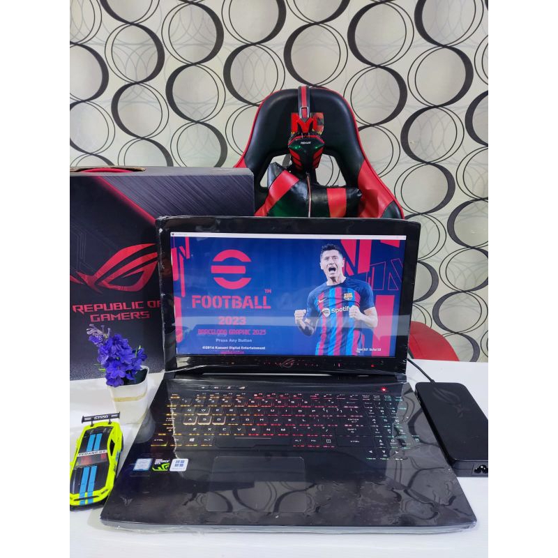 Laptop Gaming ASUS ROG STRIX GL503GE SSD 512Gb Core i7 RAM 16Gb GTX 1050Ti DUAL VGA