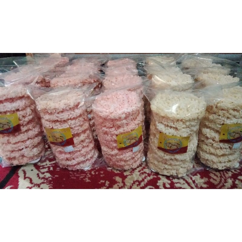 

Rangginang terasi/rangginang bawang/