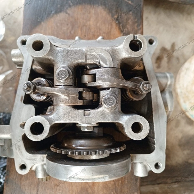 Blok Cylinder Head kosongan Vario 125 Led Vario 125 lama KZR Original