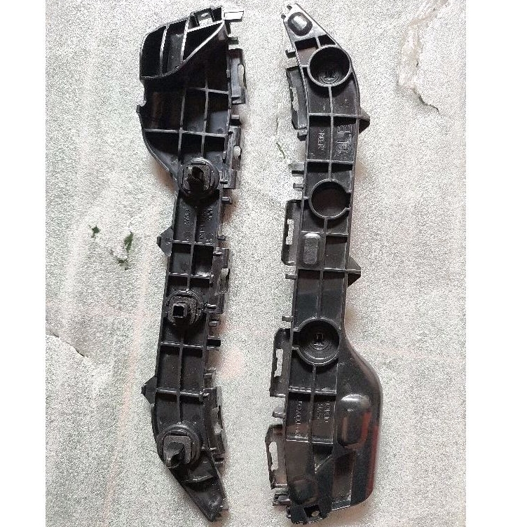 braket support bumper belakang vios gen 3 original